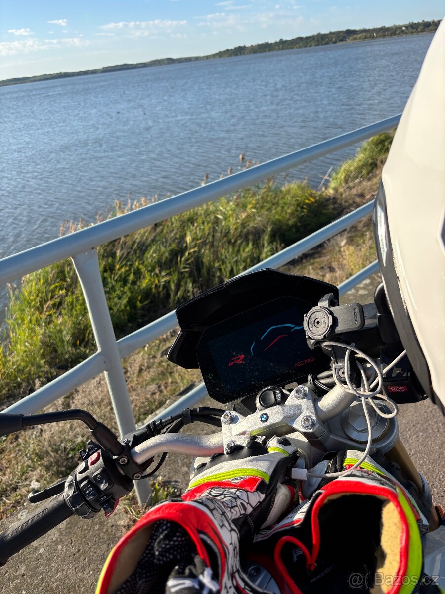 BMW F900R sport paket Akrapovic - 11