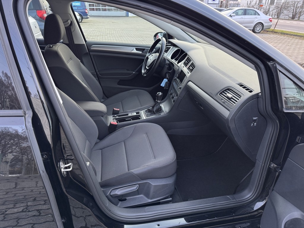 Volkswagen Golf, 1.4 TSI 90 kW digi. klima - 11