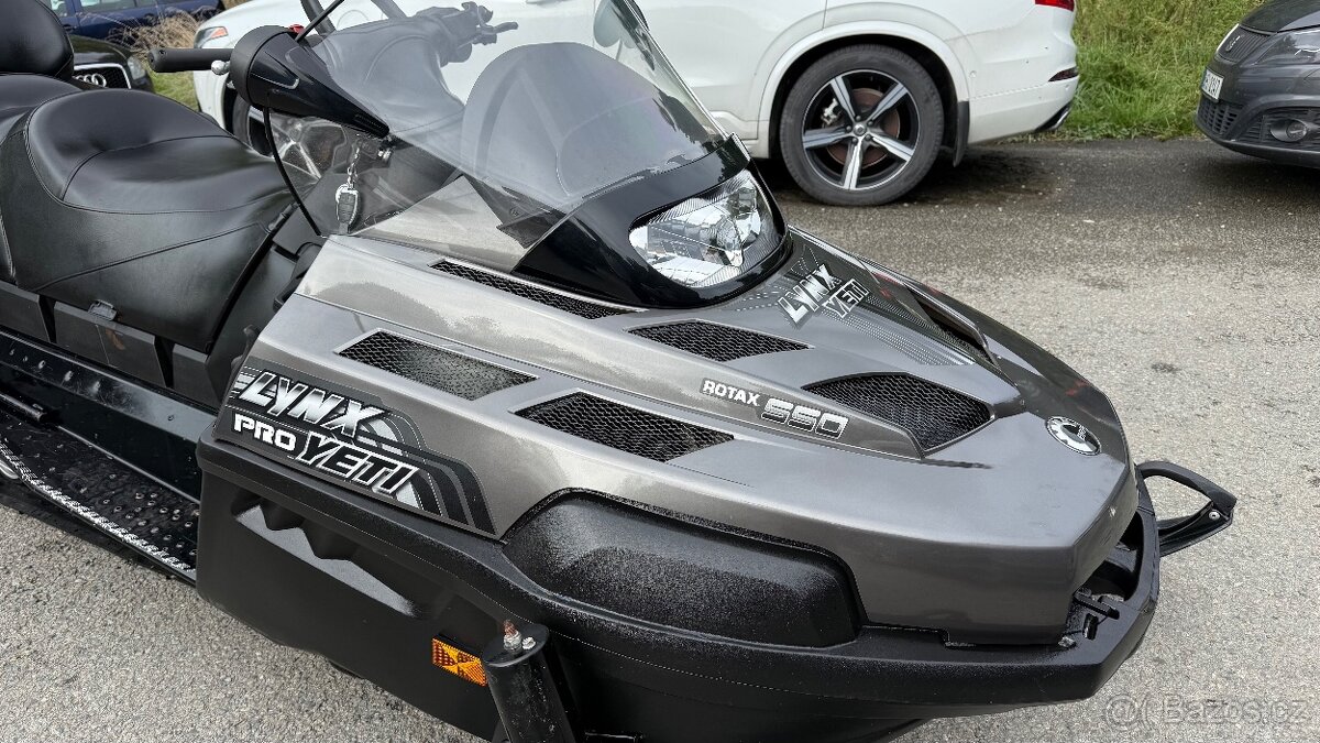 LYNX YETI PRO 550 -Sněžný Skůtr -Nový v ČR - 11