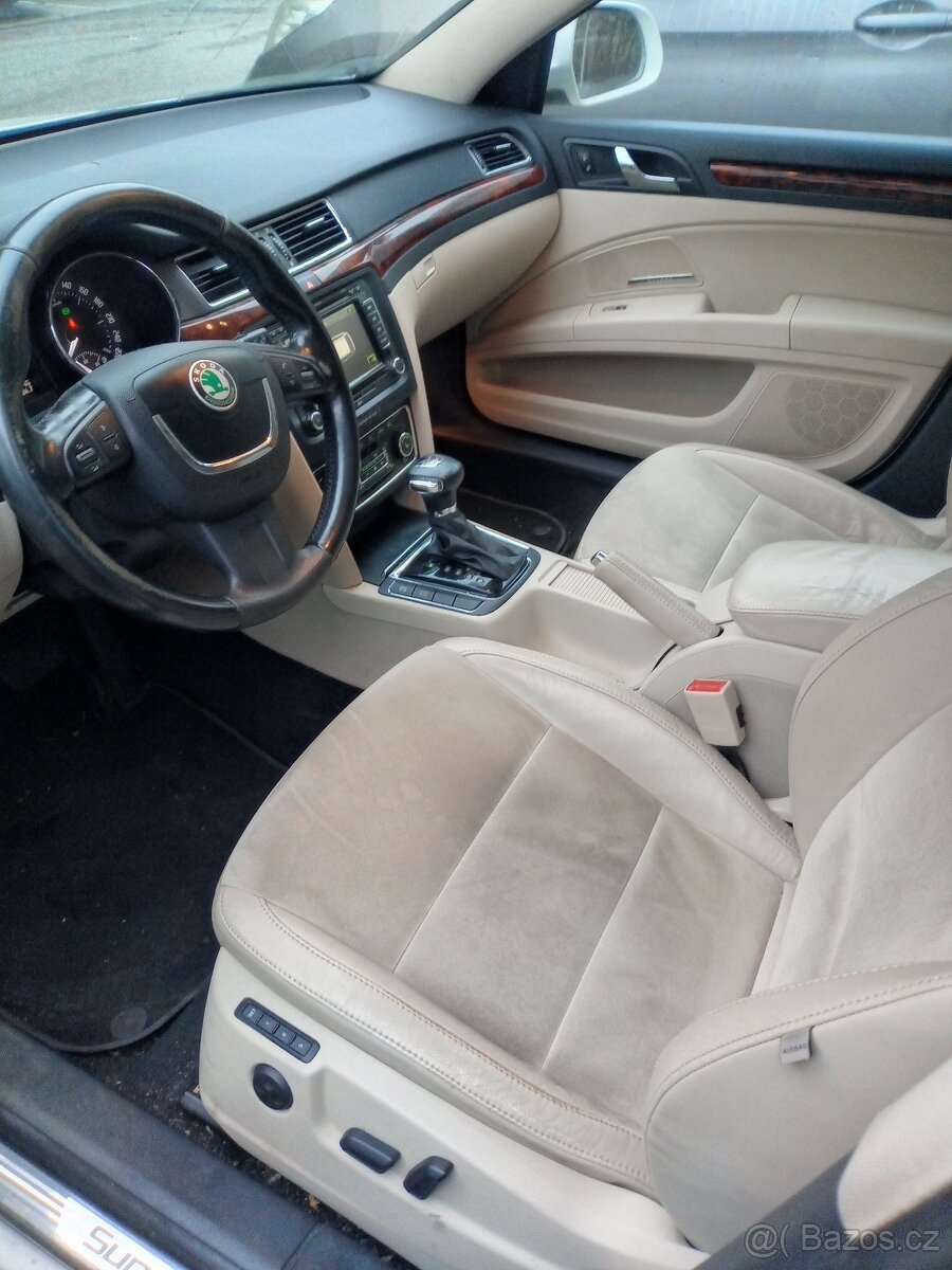 Škoda Superb combi 2.0TDi 125kW automat - 11