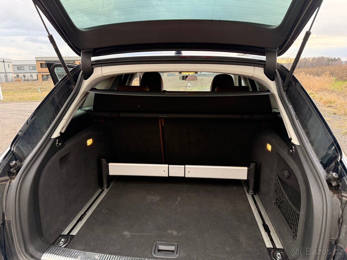Audi A4 2.0 TDi (kožené sedačky) - 11