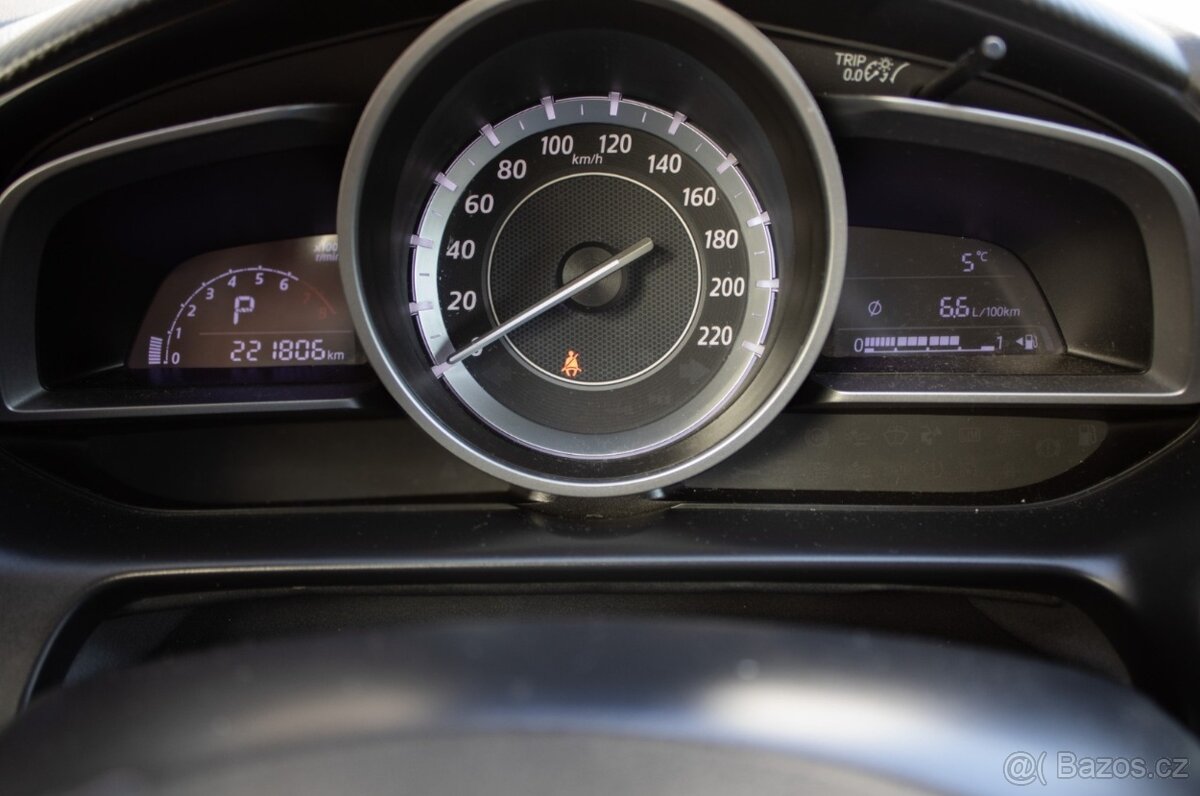 Mazda 2, 100% stav, automat - 11