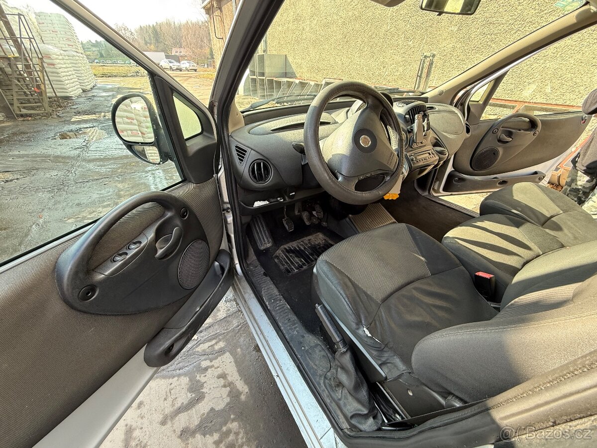 Fiat Multipla 1.6 16V CNG - 11