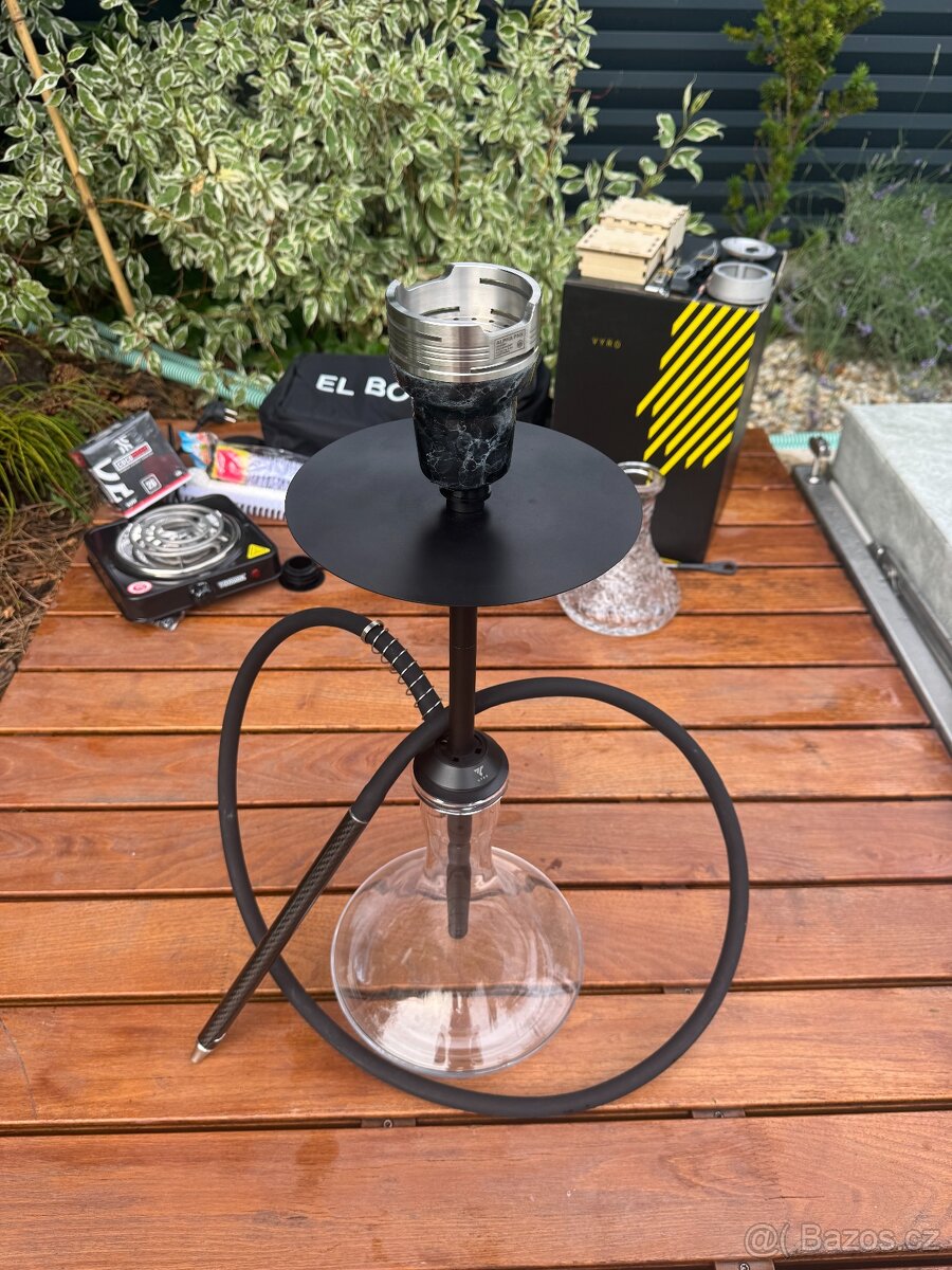 Prodám vodní dýmku Vyro Versa Black s kompletním příslušenst - 11