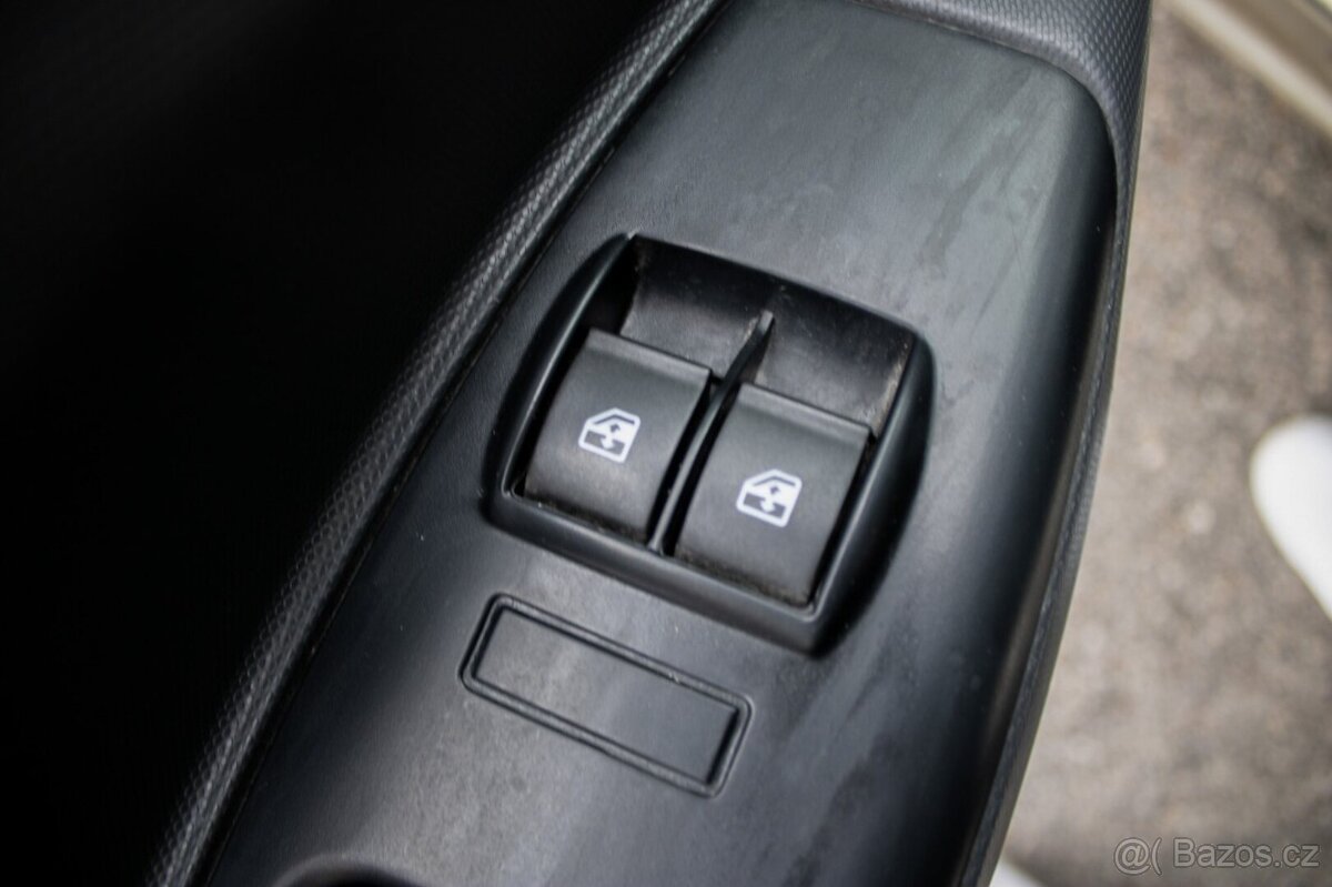 Fiat Dobló 1.6 Multijet / 77kW / M6 / 2015 - 11