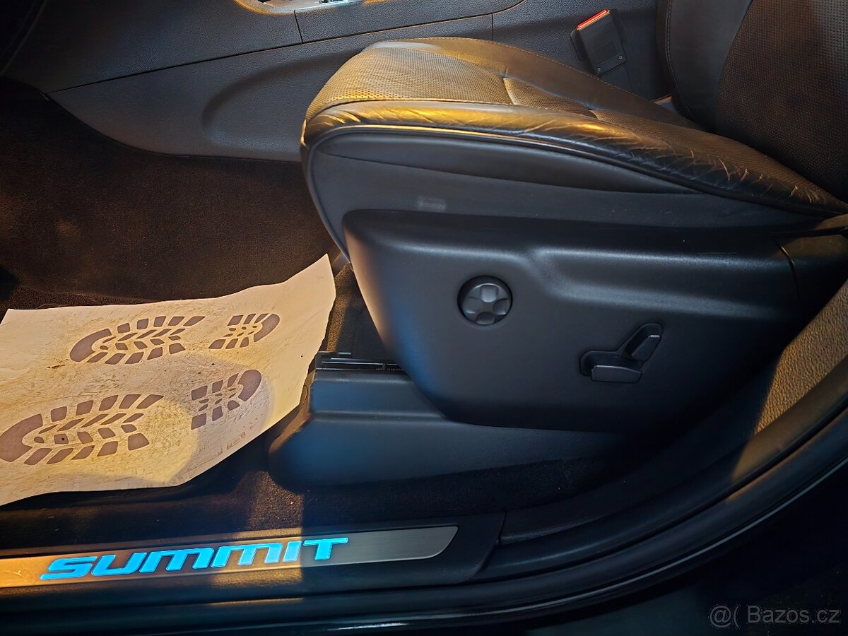 Jeep Grand Cherokee - 11