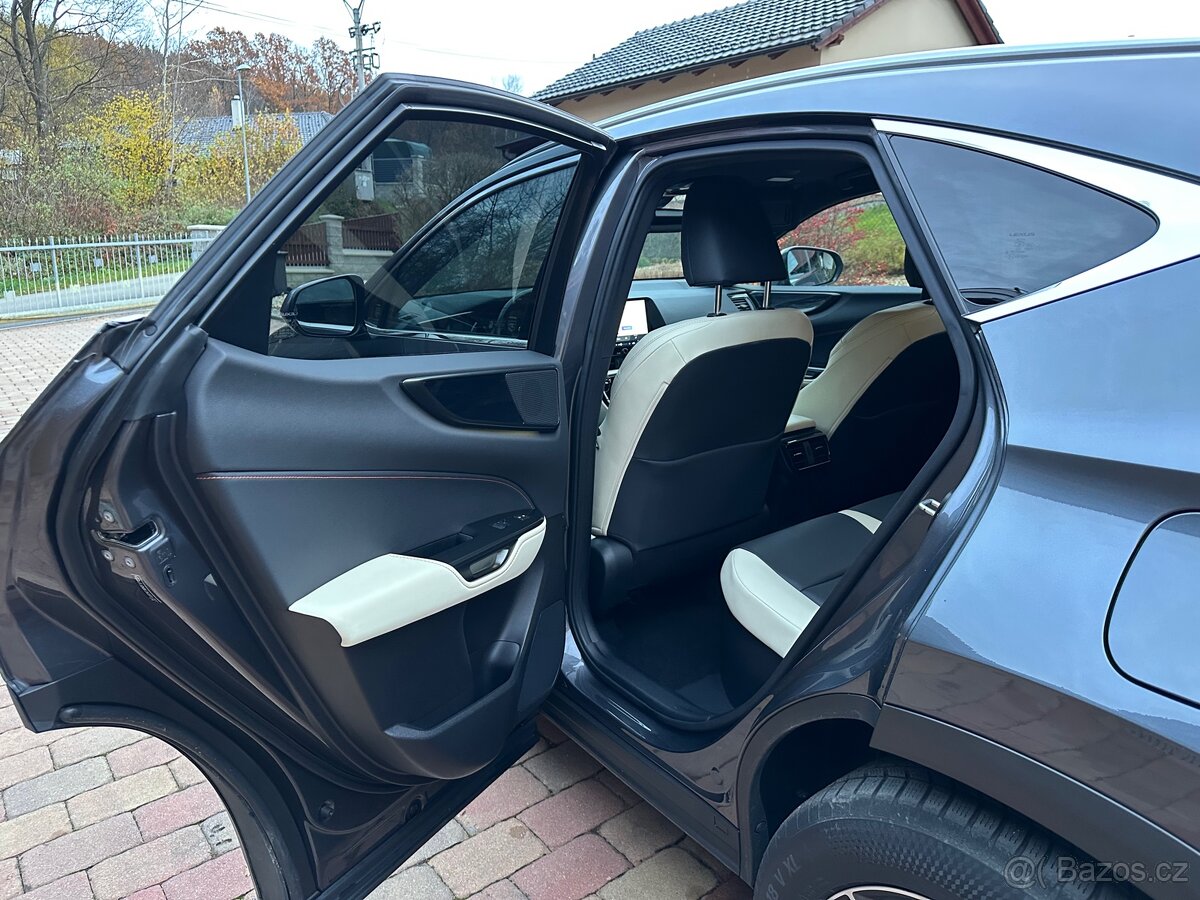 LEXUS NX 450h+ Executive (zár.10 let na plug-in) - 11