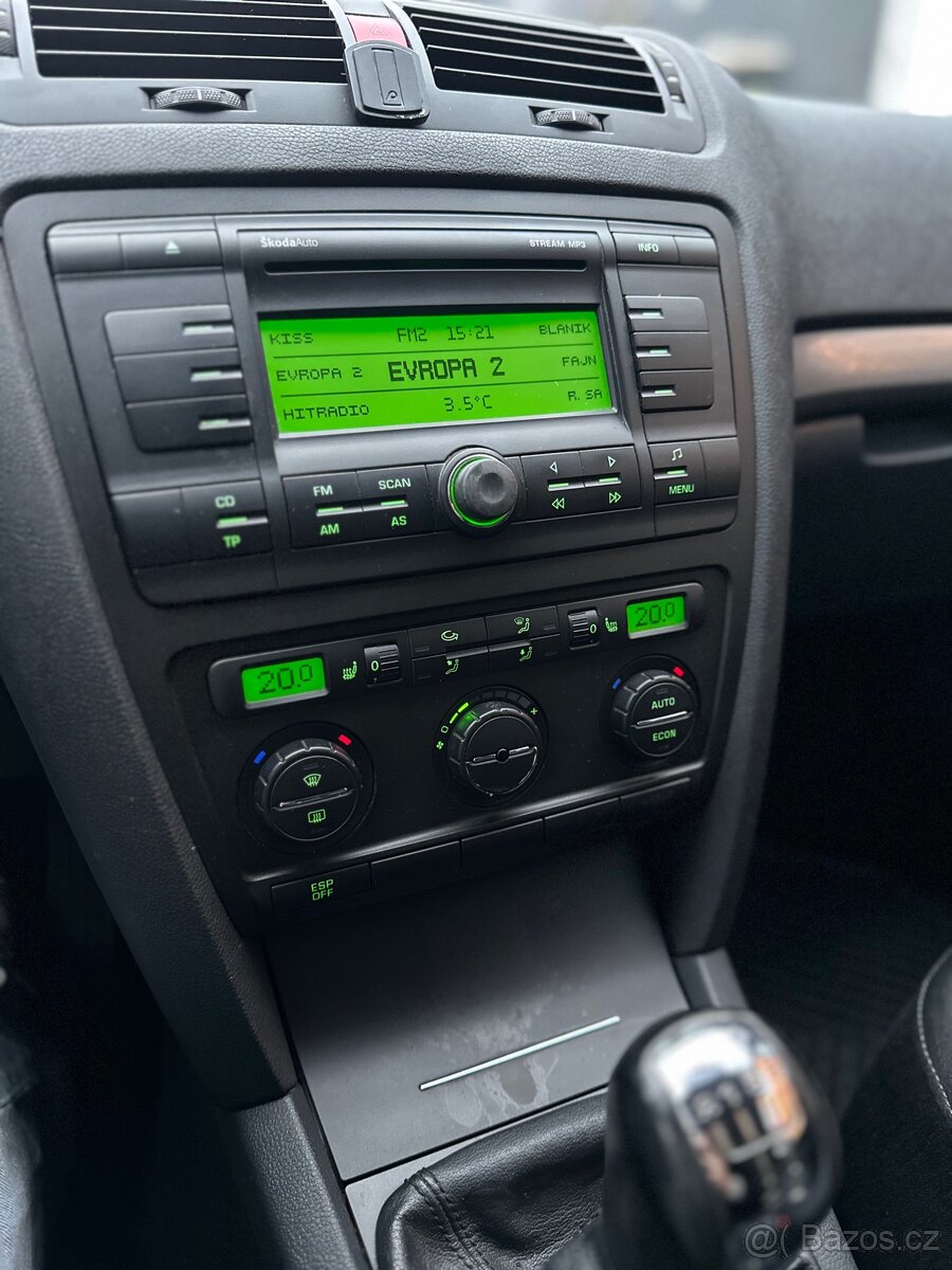 Škoda Octavia II 1.9TDI 77kw ELEGANCE, TAŽNÉ, bez koroze - 11