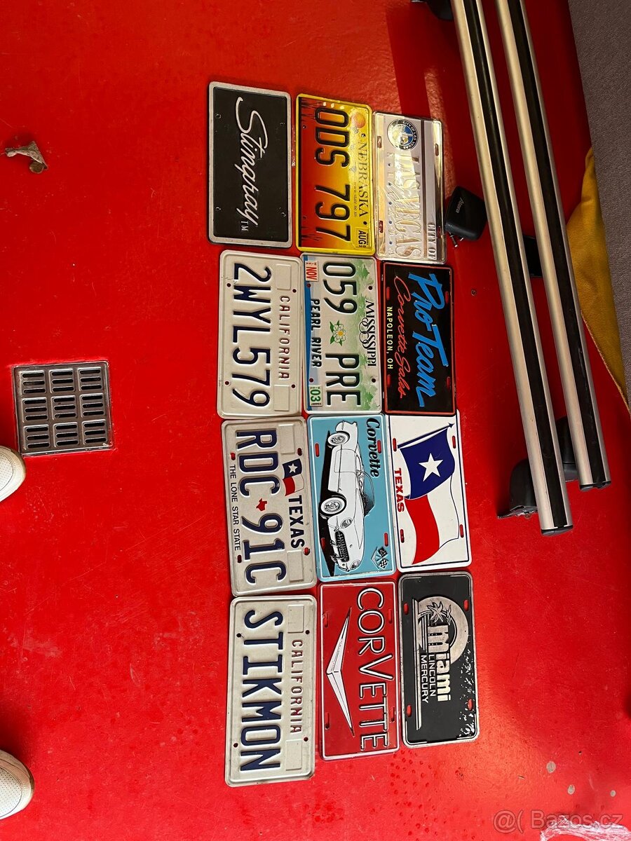 Staré plechovky, značky a cedule - 11