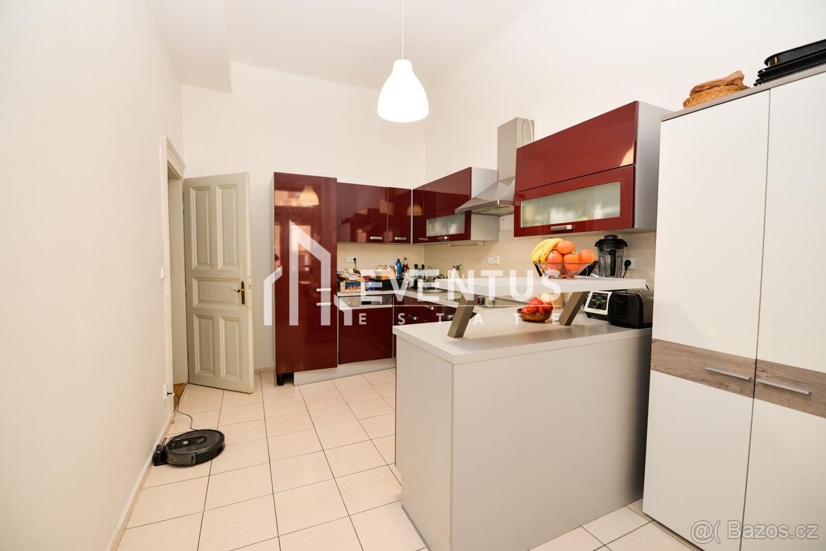 Prodej bytu 4+1 139 m2 - 11