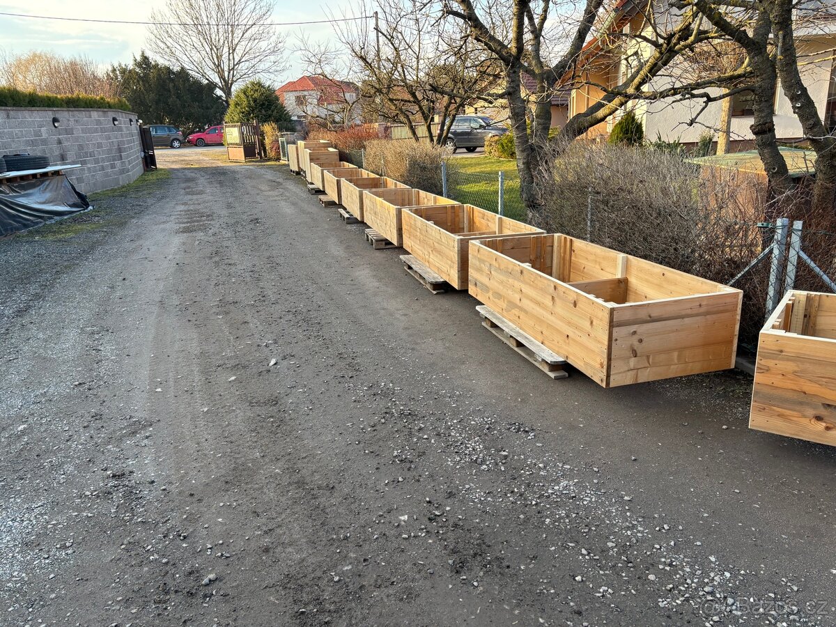 Vyvýšený záhon - 11