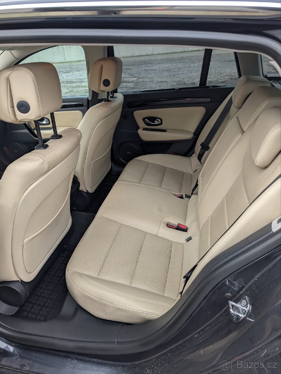 Renault Laguna 3.0 dci V6, Initiale Paris,4control, Bose - 11