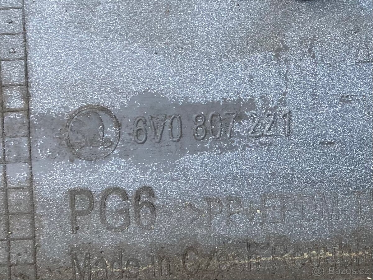 PŘEDNÍ NÁRAZNÍK ŠKODA FABIA 3 6V0807221 - 11