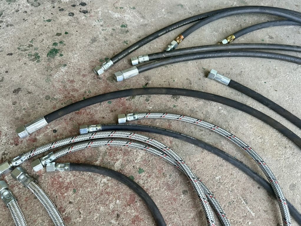 Tatra 148 náhradní díly - 11