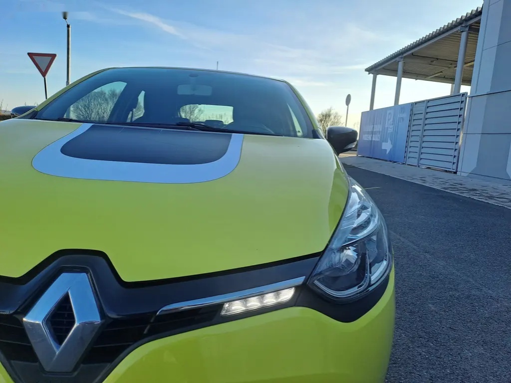 Renault Clio, 0.9TCE 2.MAJ LIMITOVANÁ EDICE - 11