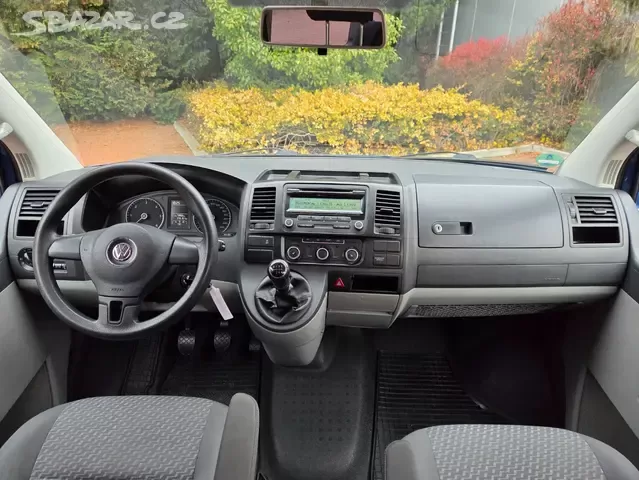 VW Caravelle T5 2.0 TDI 103kW,7.sedadel,Webasto,Tažné - 11