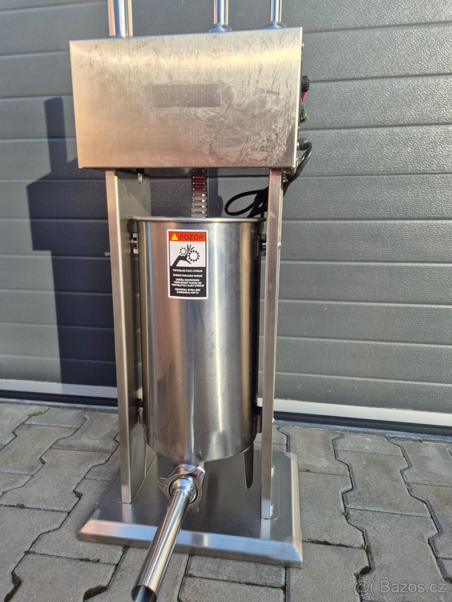 ELEKTRICKÁ PLNIČKA KLOBÁS 15 L SILNÁ PROFI - 11