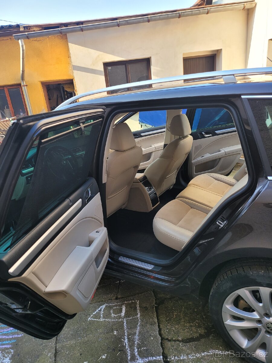 ŠKODA SUPERB FACELIFT (KOMPLET SERVIS,NOVÁ TK) - 11