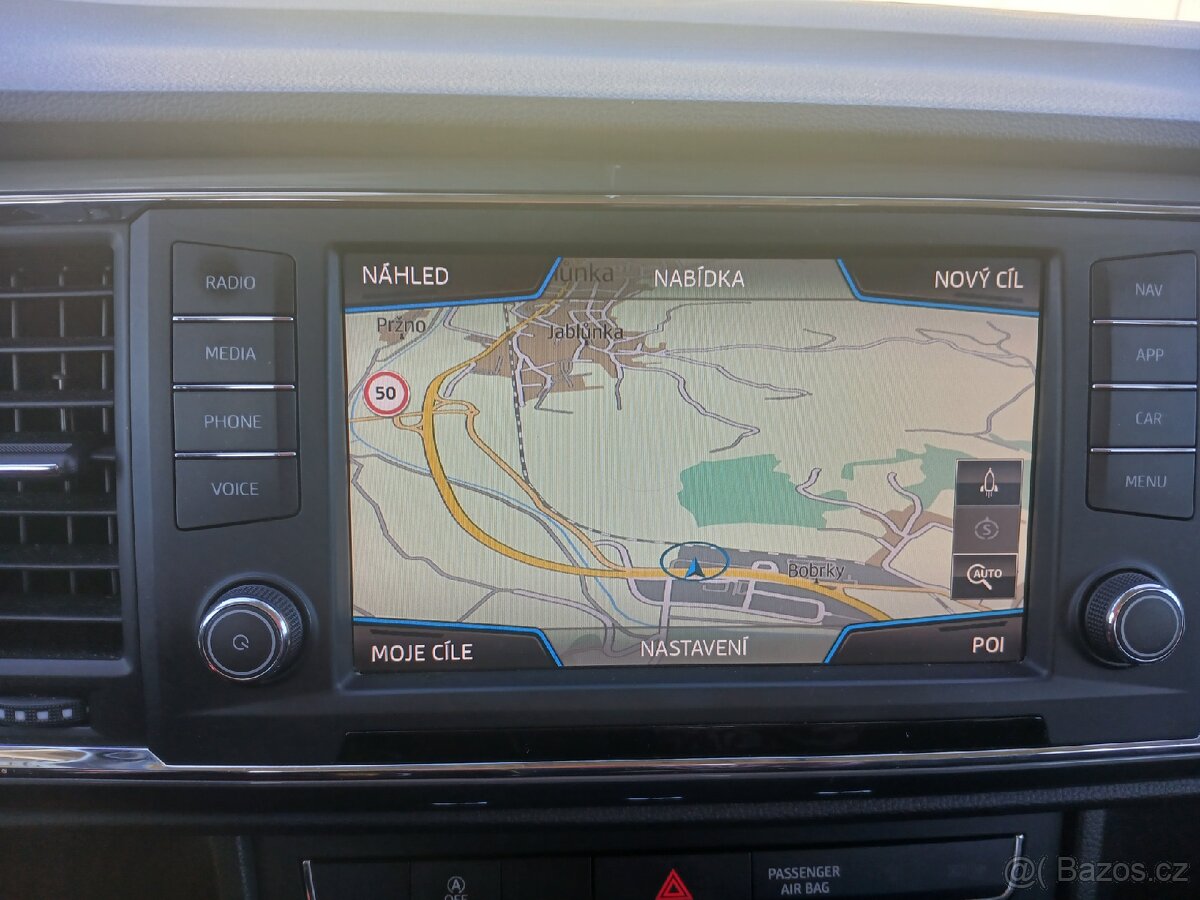 Seat Ateca 2.0TDI 4Drive 110kw led. Navigace - 11