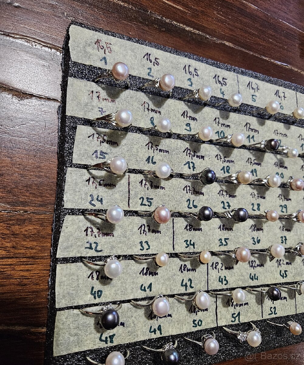 Stříbrné prsteny s perlou - 11