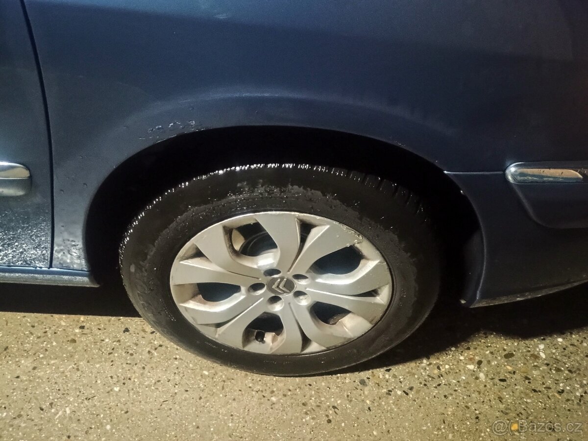 Nabízím Citroen C8 2.2 biturbo exclusive sleva - 11