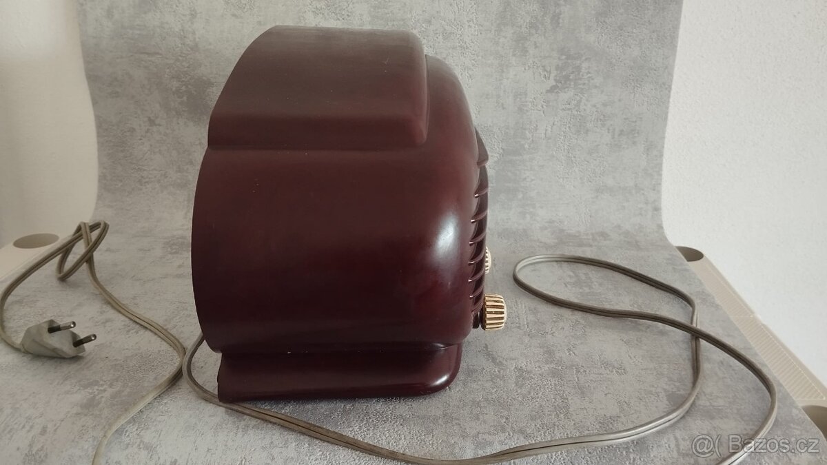 Stare bakelitové rádio TALISMAN. krásné k dekoraci, sbírky - 11