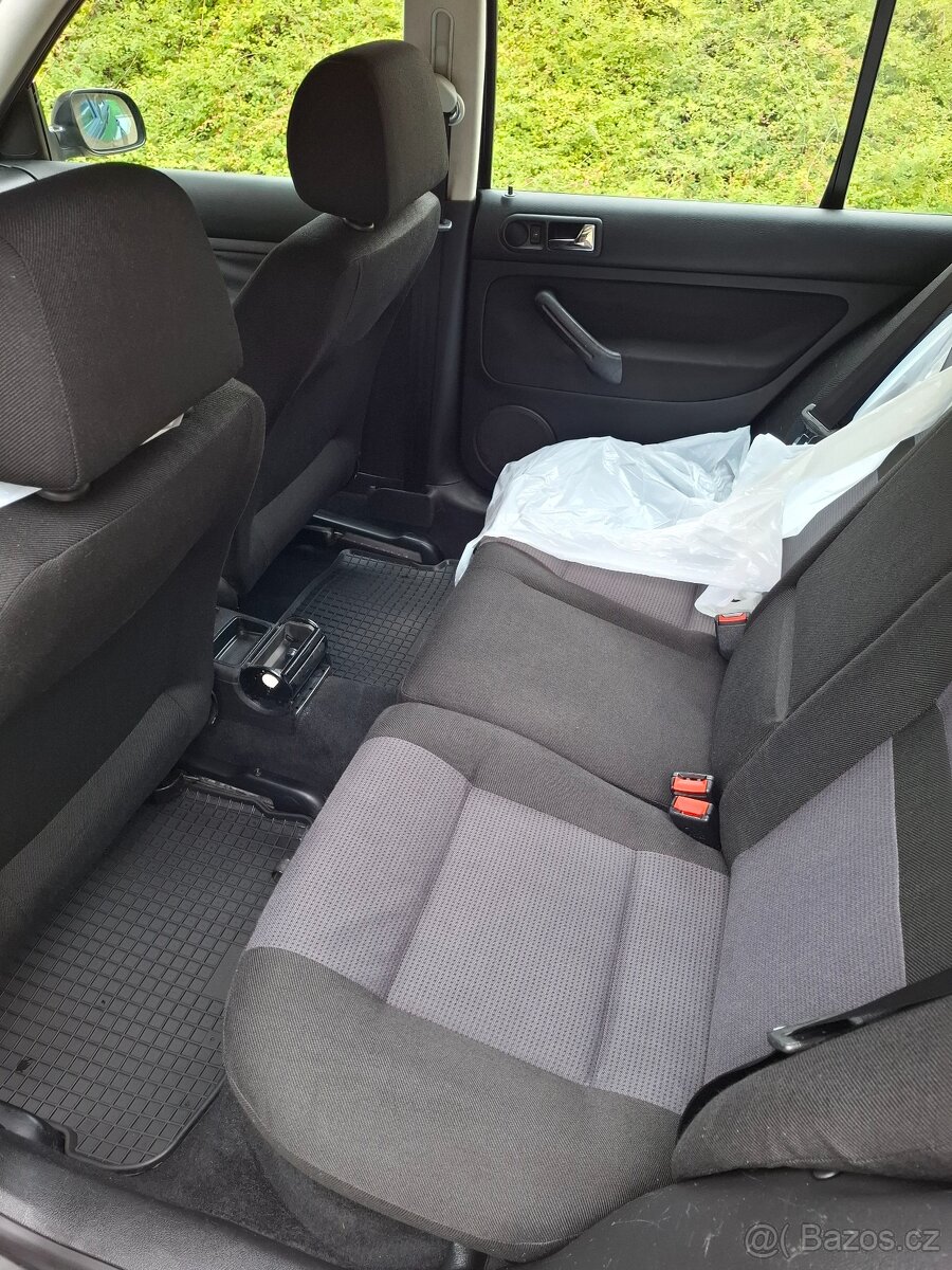 Prodám Golf IV 15 999,- - 11