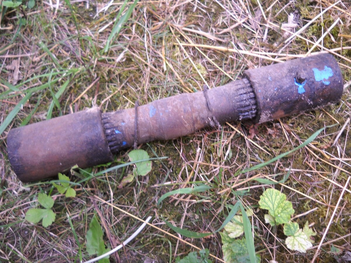 E 512-514 domeček ložiska pojezdového urychlovače - 11