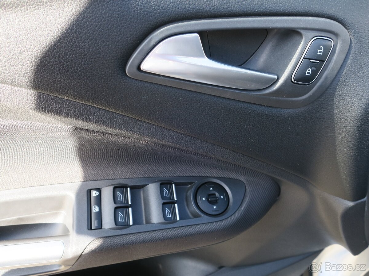 Ford Grand C-Max 1.0 i 92 kW 7-míst - 11