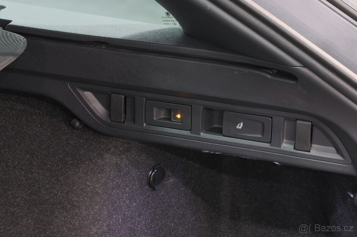 Škoda Octavia 4 RS Combi TSI 195kW DSG - záruka Autodraft - 11