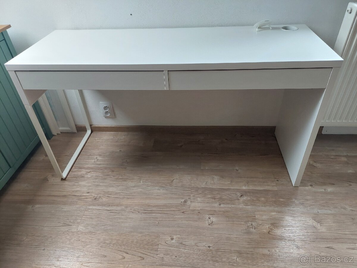 Psací stůl Ikea Micke - 11