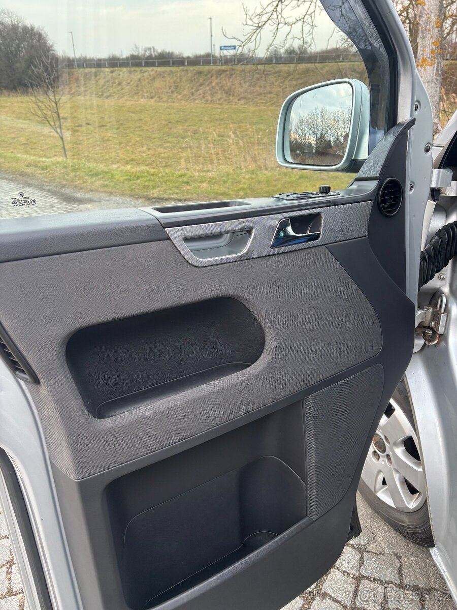 Volkswagen Multivan T5 2.5 TDi , 96 kW - 11