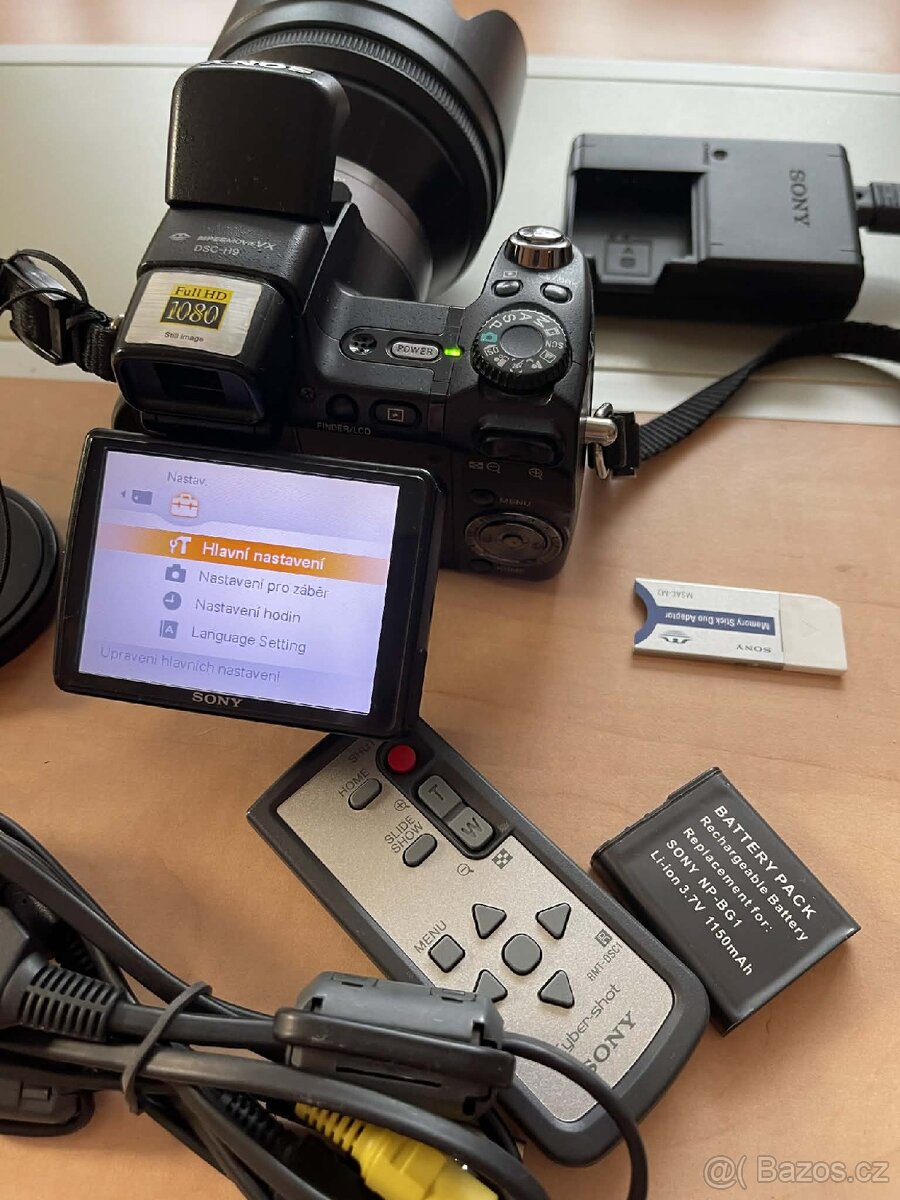Fotoaparát značky SONY Model: DSC-H9 - 11