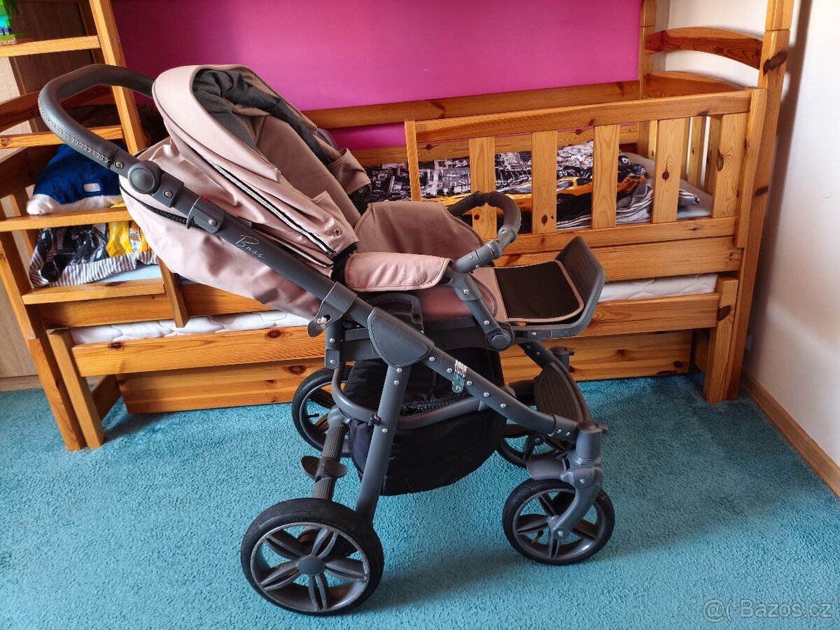 Kočárek 2v1 Roan Bass - 11