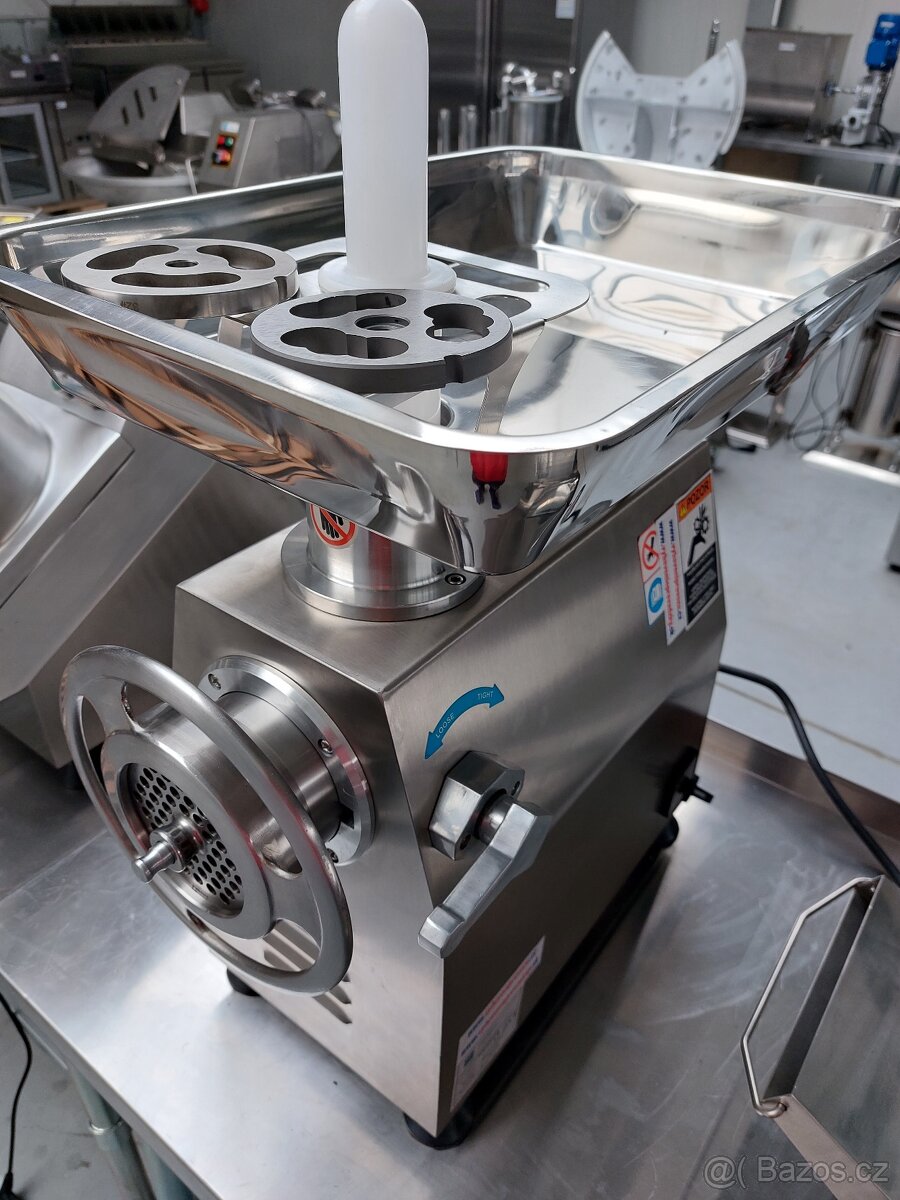 Mlýnek na maso 32 Řeznický vlček, Řezačka masa 32 - 11