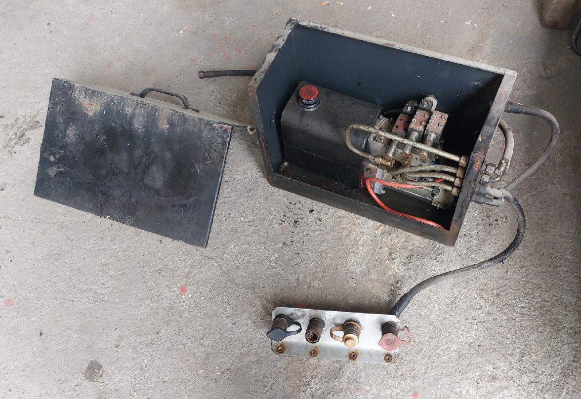 Díly na Tatra 815, 148 Praga V3S a Liaz za 500 - 11