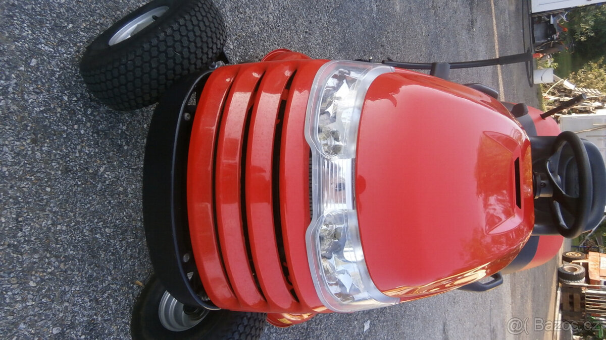 Zahradní traktor Snapper RD2140 - 11