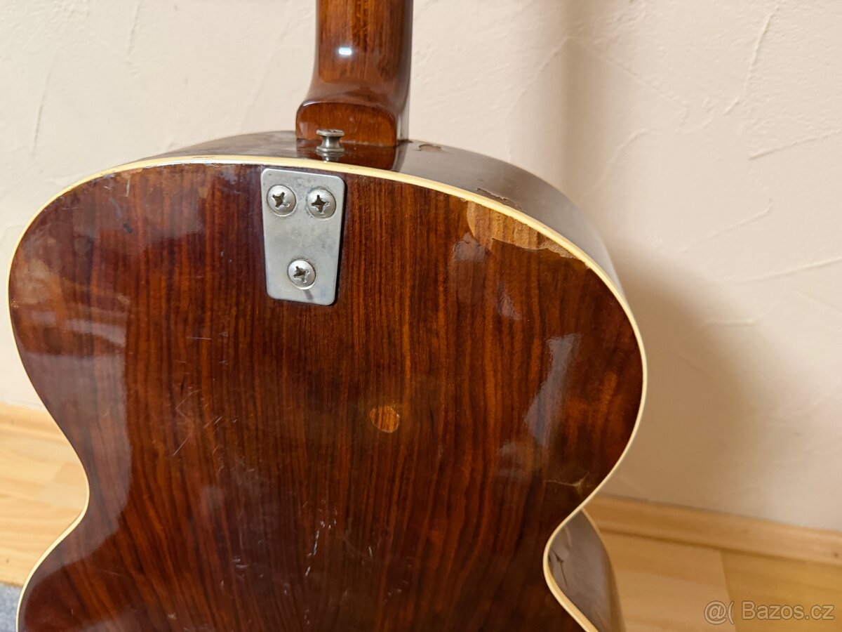 kytara značky Hoyer typu Jumbo - 11