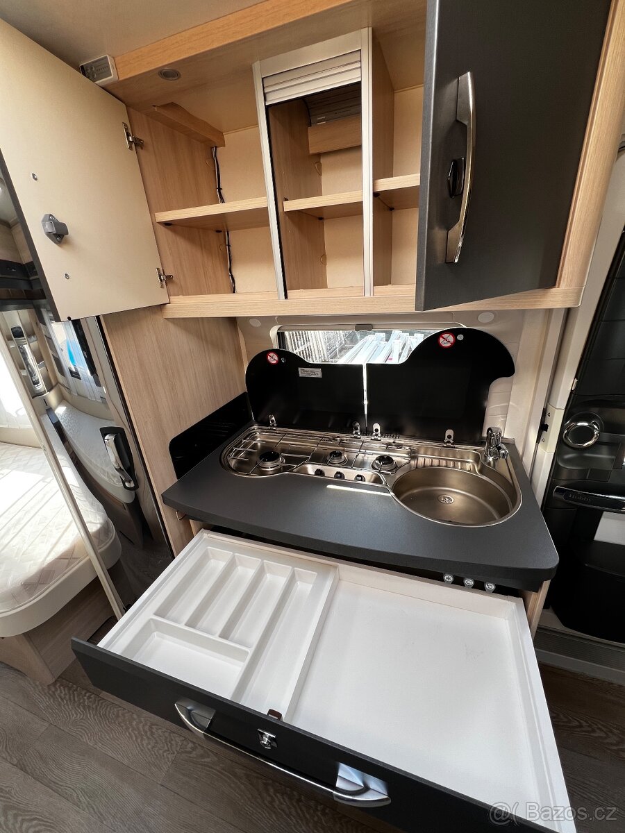 Obytný karavan Hobby 495 UL - 11