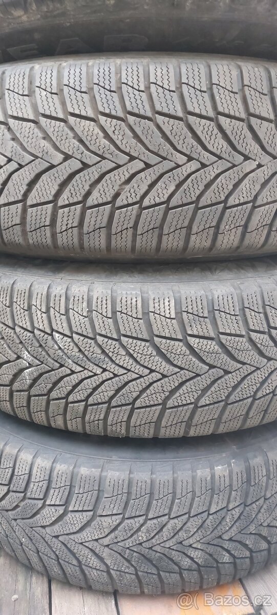 SsangYong Rexton I - alu+celoroční 235 / 70 R16, 106T, M+S - 11