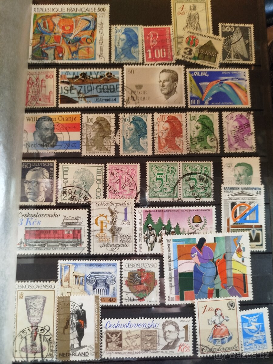 6x Album se známkami z celého světa - 11