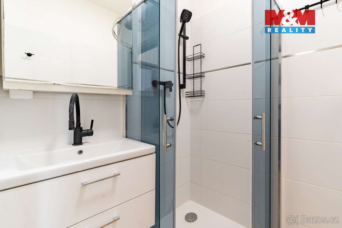 Pronájem bytu 2+1 v Aši, ul. Jiráskova - 11