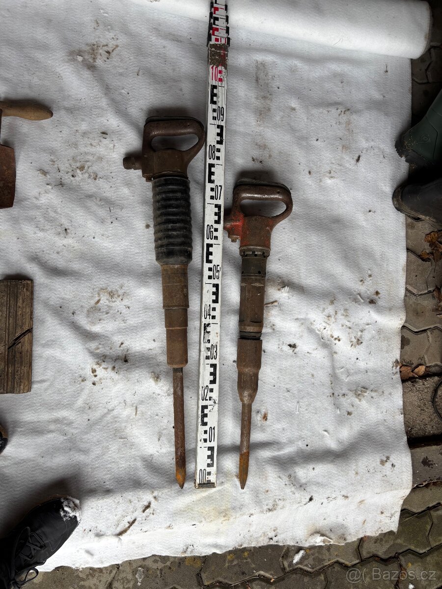 Pneumatické kladivo - 11