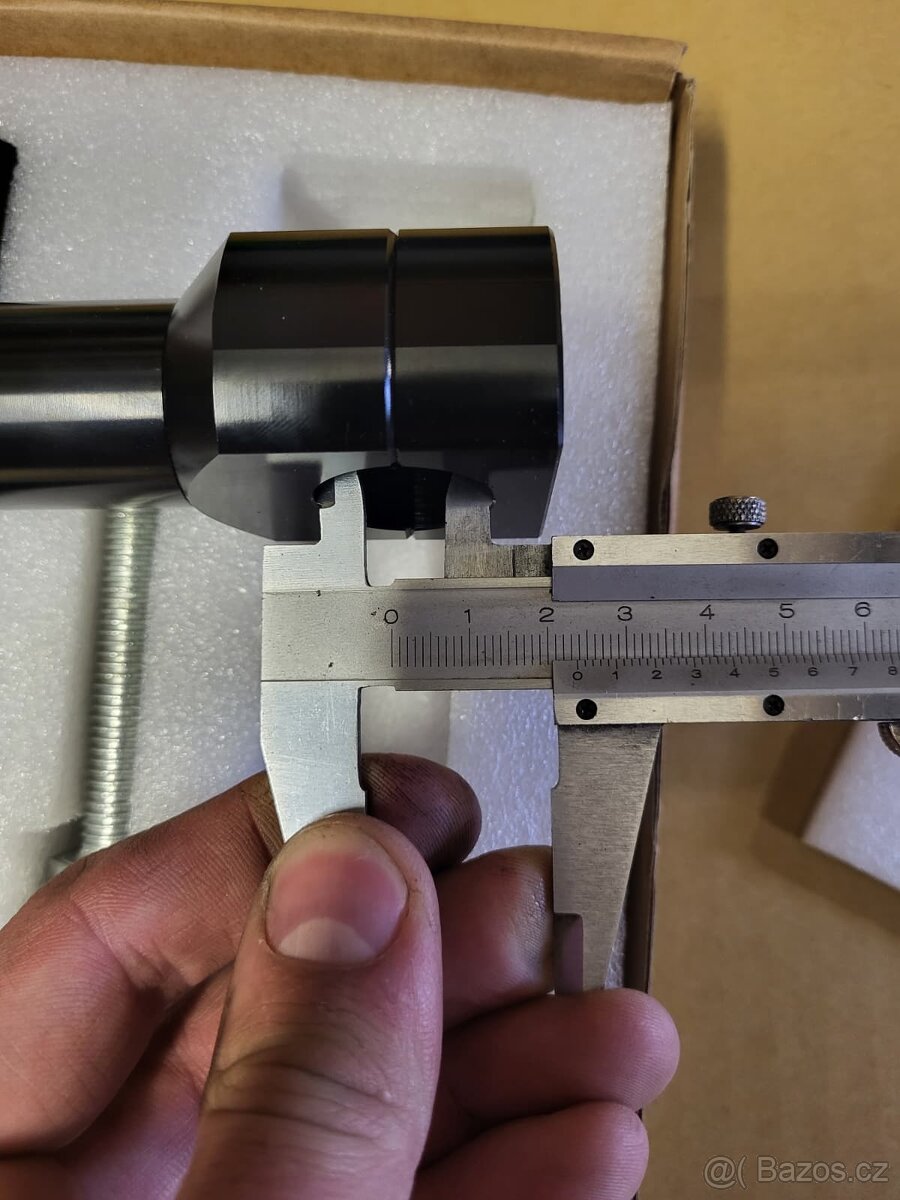 Risery / klemy / úchyty řidítek - 11