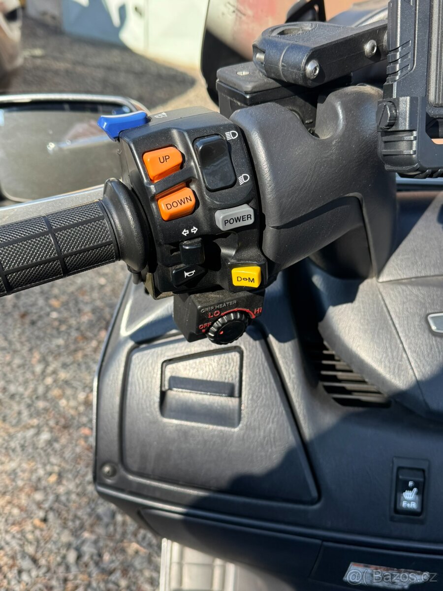 Suzuki burgman 650 ex - 11