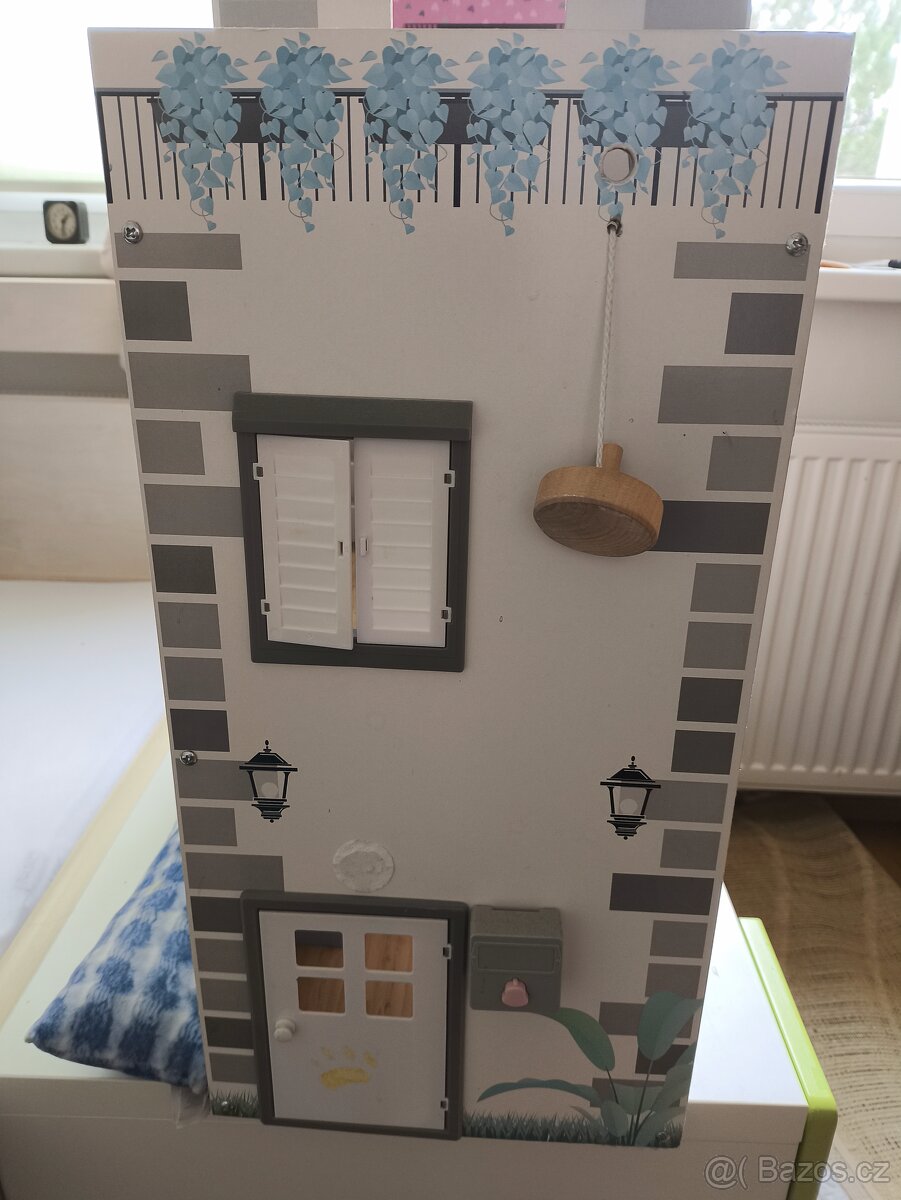 Domek pro panenky - 11