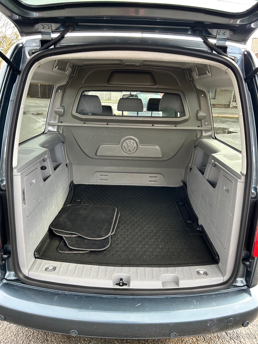 VW CADDY MAXI 1.6 MPI GARANTUJEME KM - 11