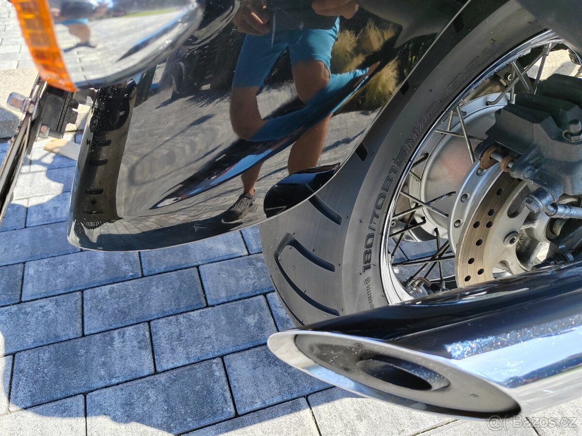 Kawasaki vn 900 Vulcan classic - 11