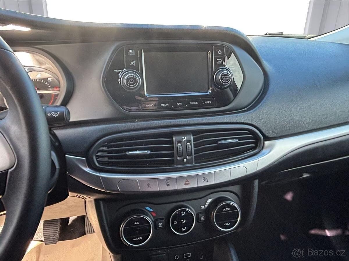 Fiat Tipo 1.4 Pop Kombi / Klima / PDC / 70kW - 11