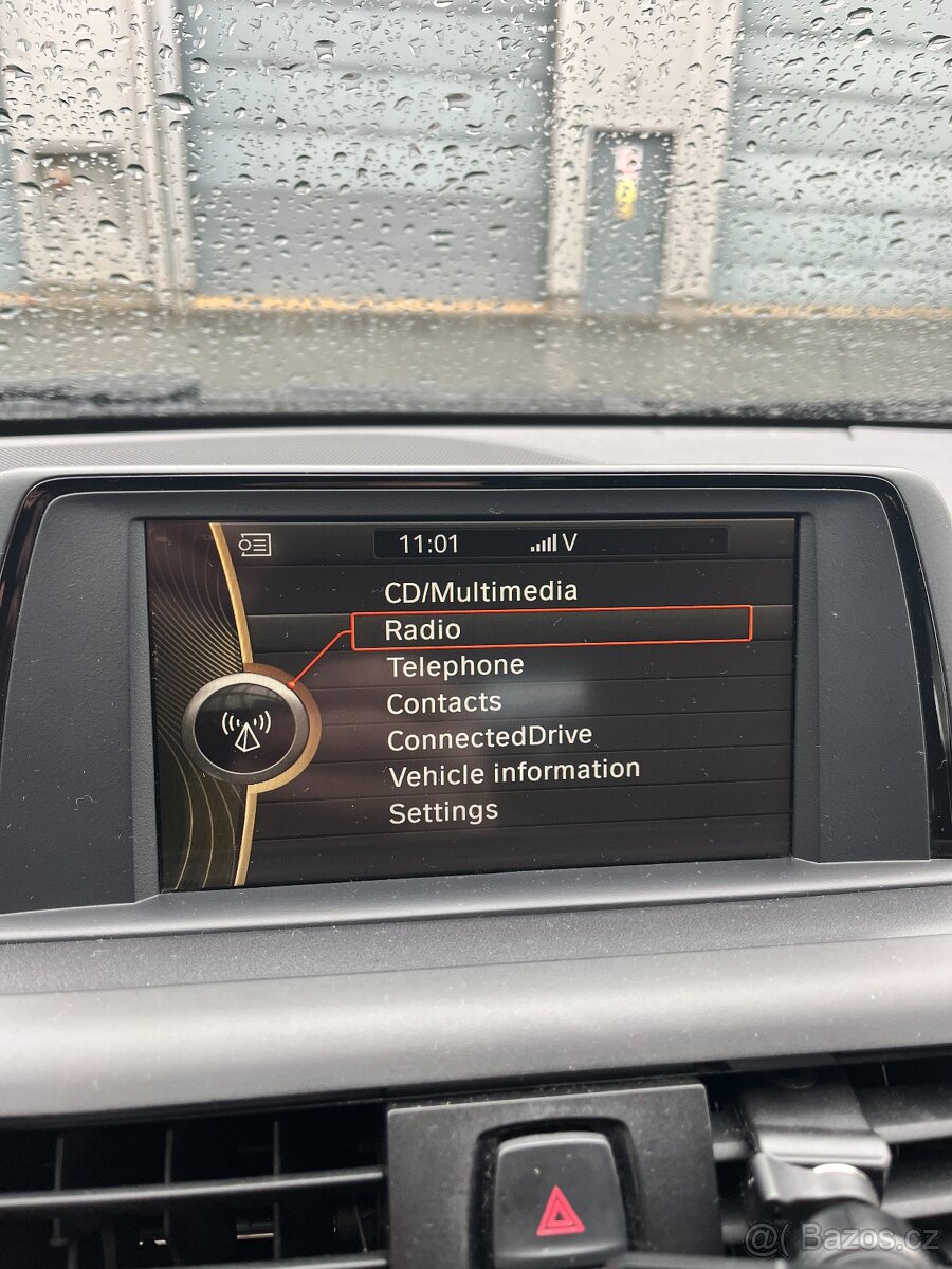 BMW F20 116d , 85 kW - 11